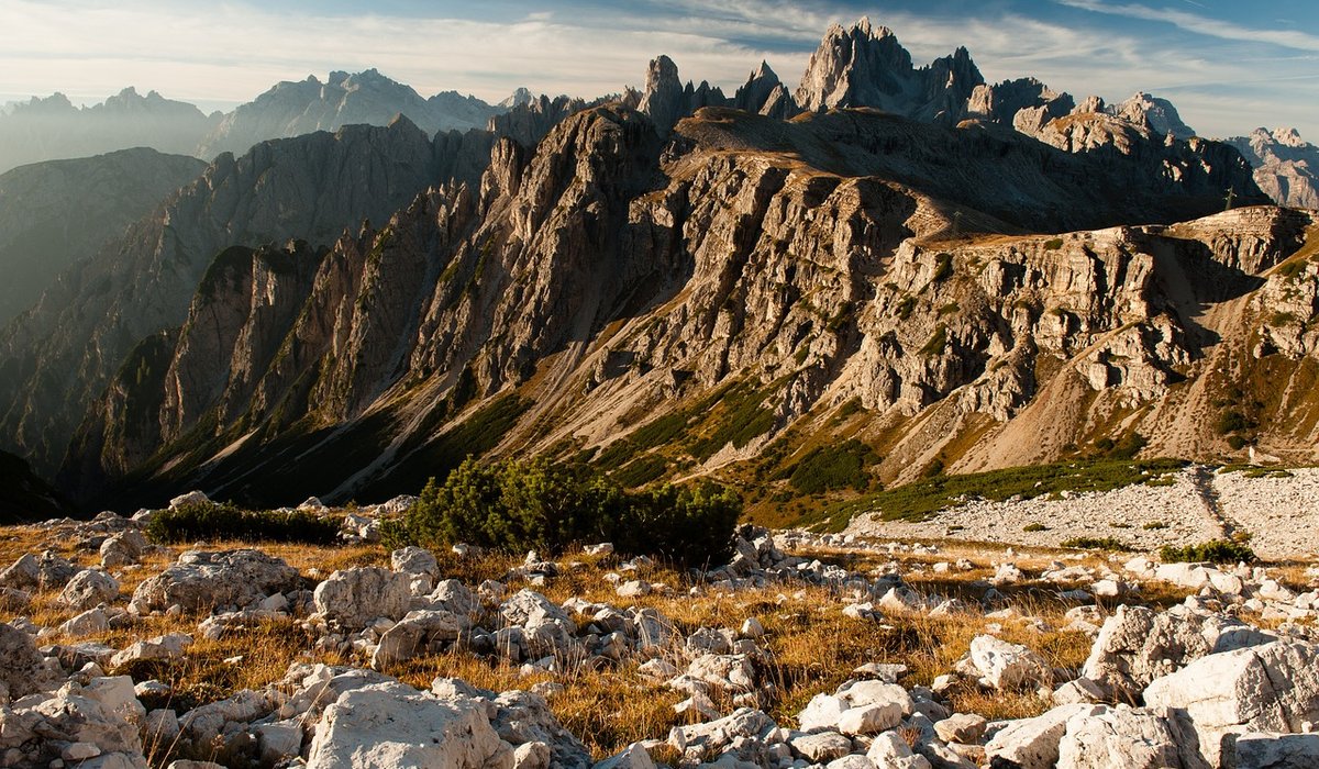 Planning a Sunrise Walk for Landscape Photography